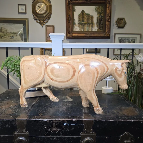 Large Vtg Carved Wooden Bull Figurine | Mid-Century Modern Wood Cow Statue - Picture 5 of 12